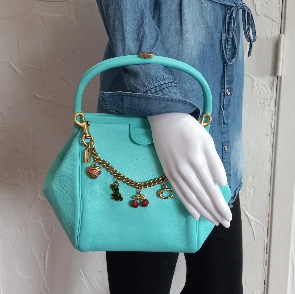 Lou Taylor 1970's, Vintage Frame Style, Top Clip Bag